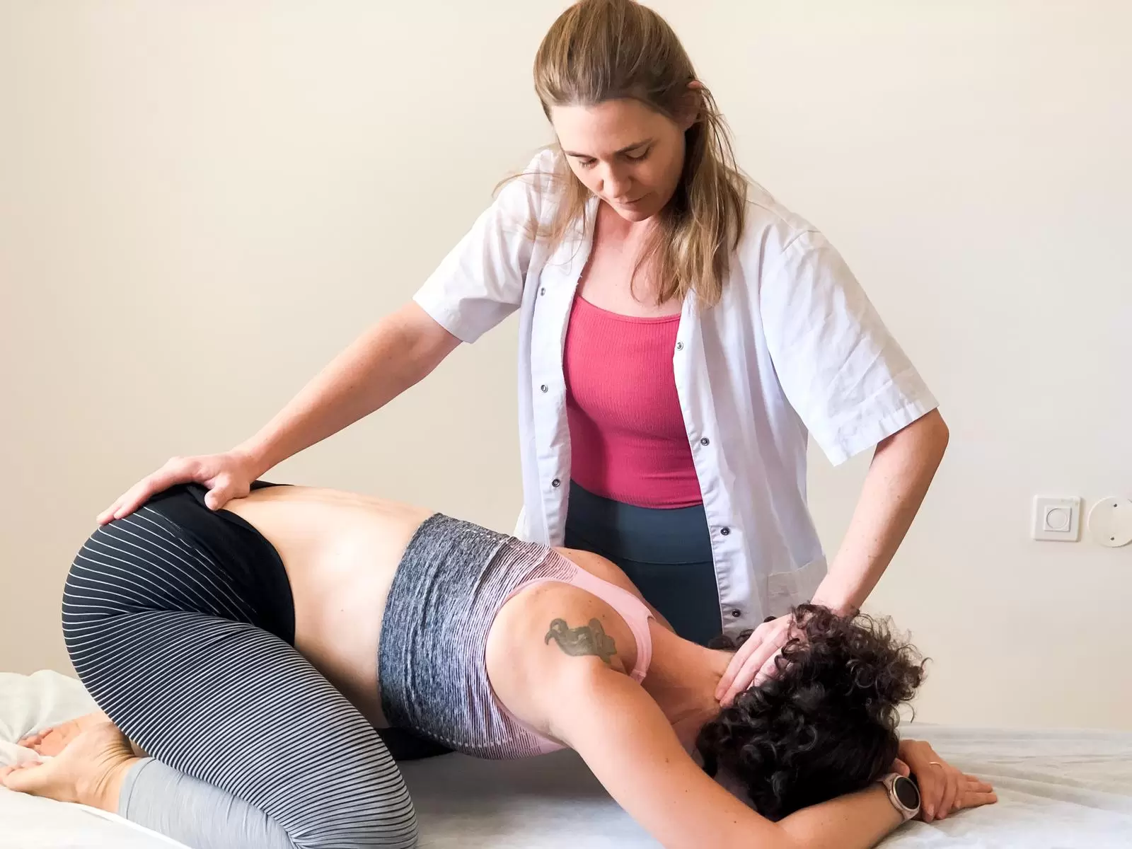 physiotherapist and patient