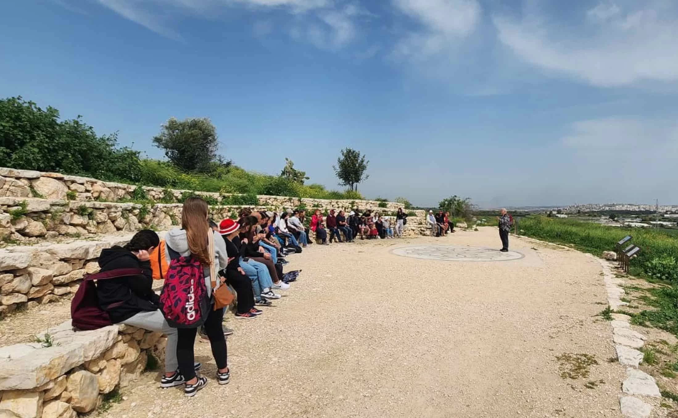 Trip - Rav Dori